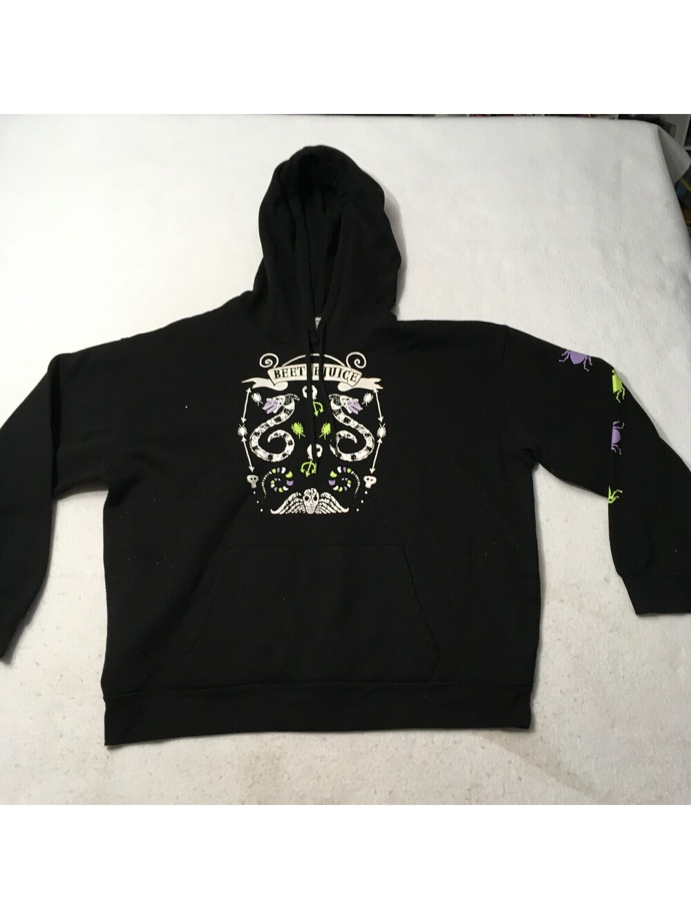 Beetlejuice Movie Sweatshirt Size XL 16-18 GRAPHIC HOODED HOODIE